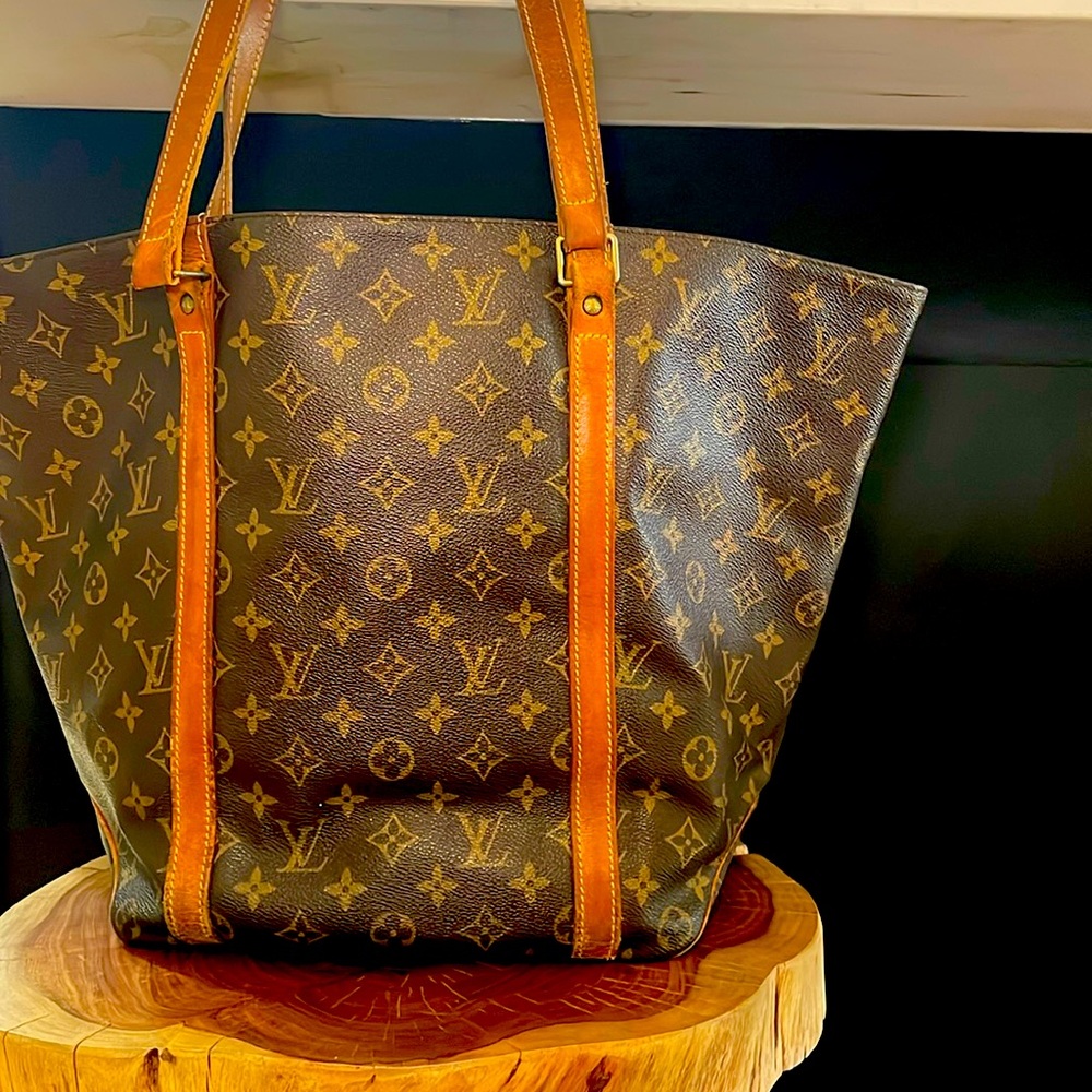 Timeless Louis Vuitton tote